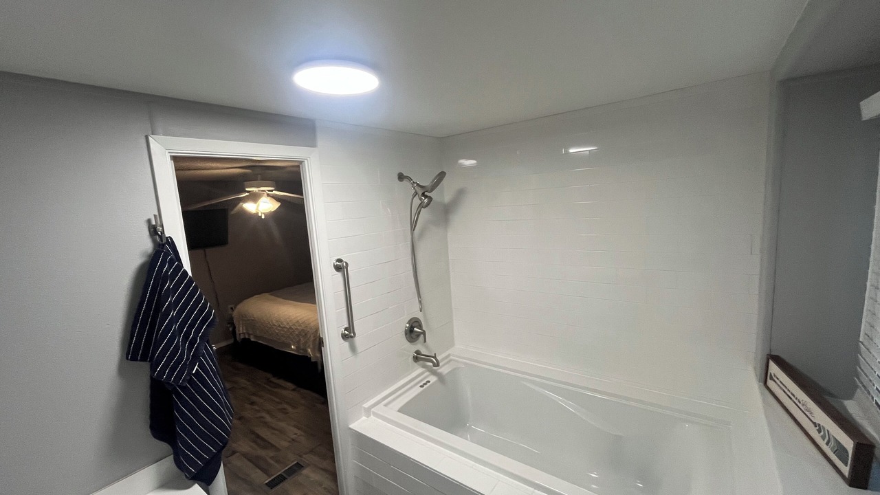 Photo of Bathroom in Porum