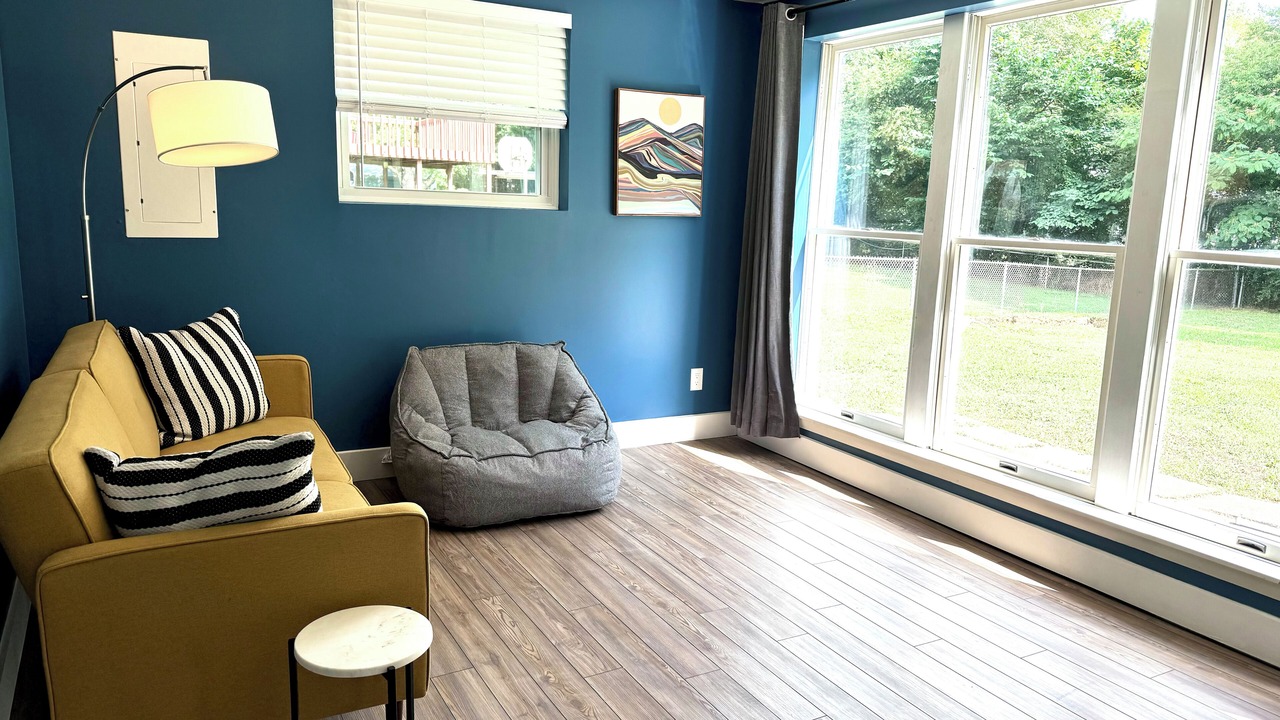 Photo of Livingroom in Cleveland