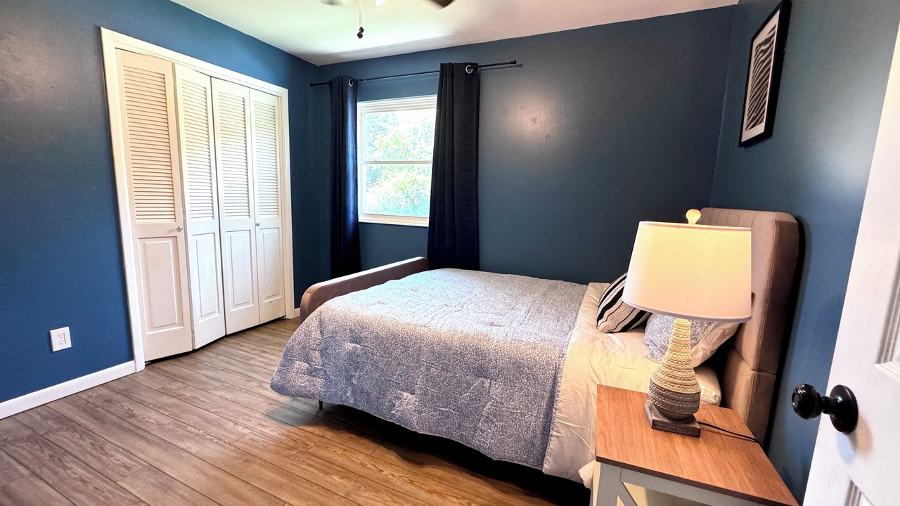 Photo of Bedroom in Cleveland