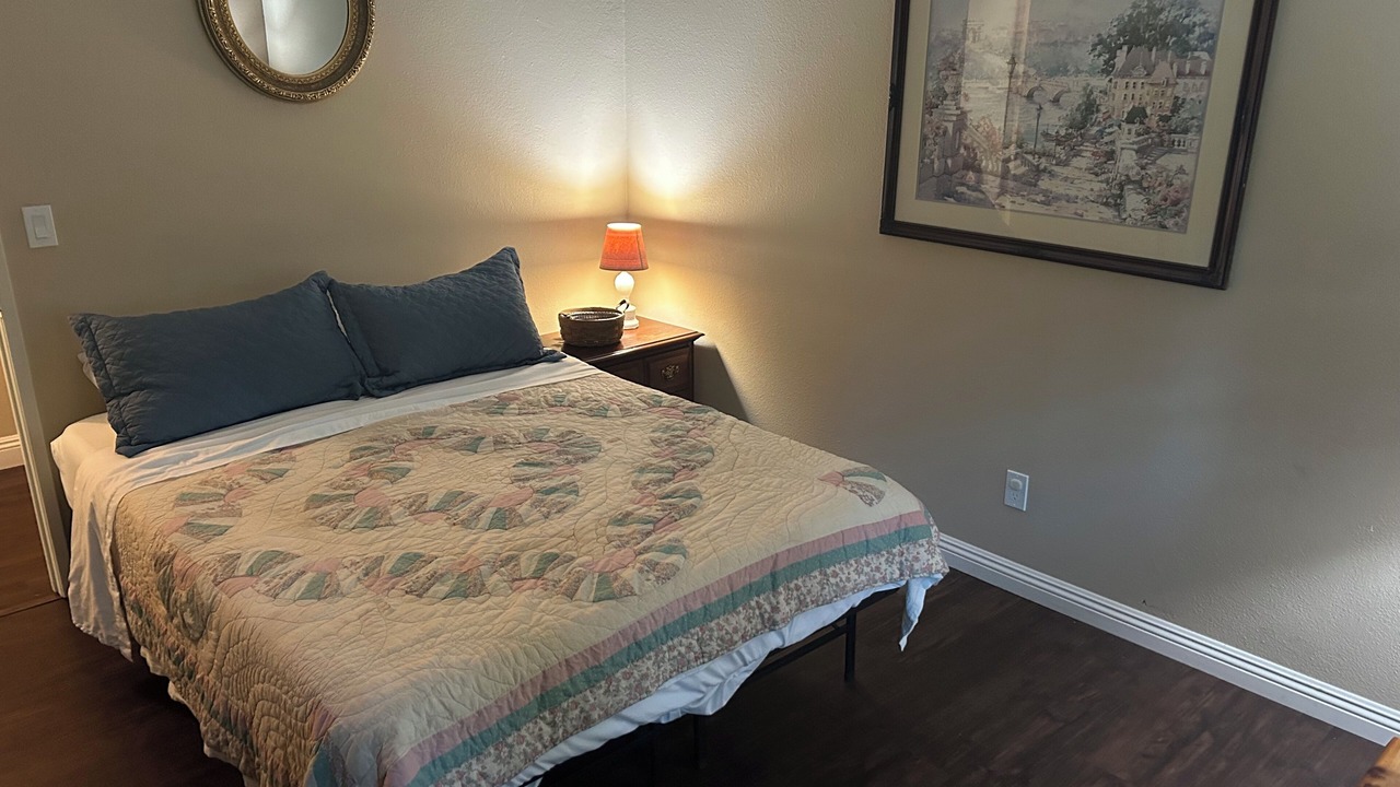 Photo of Bedroom in South Redlands