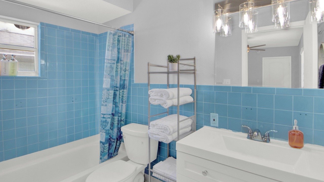 Photo of Bathroom in North Hyde Park