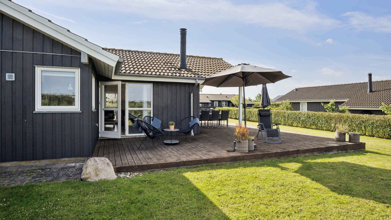 Photo of Others in Flovt Strand