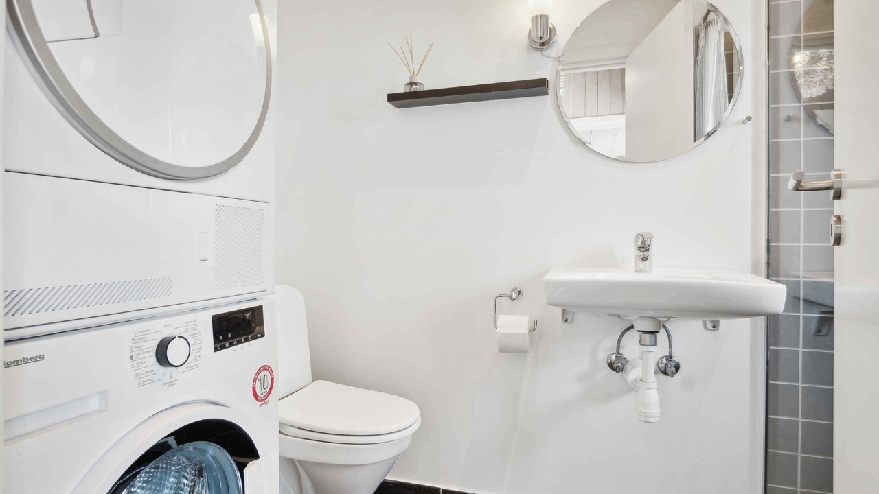 Photo of Others in Flovt Strand