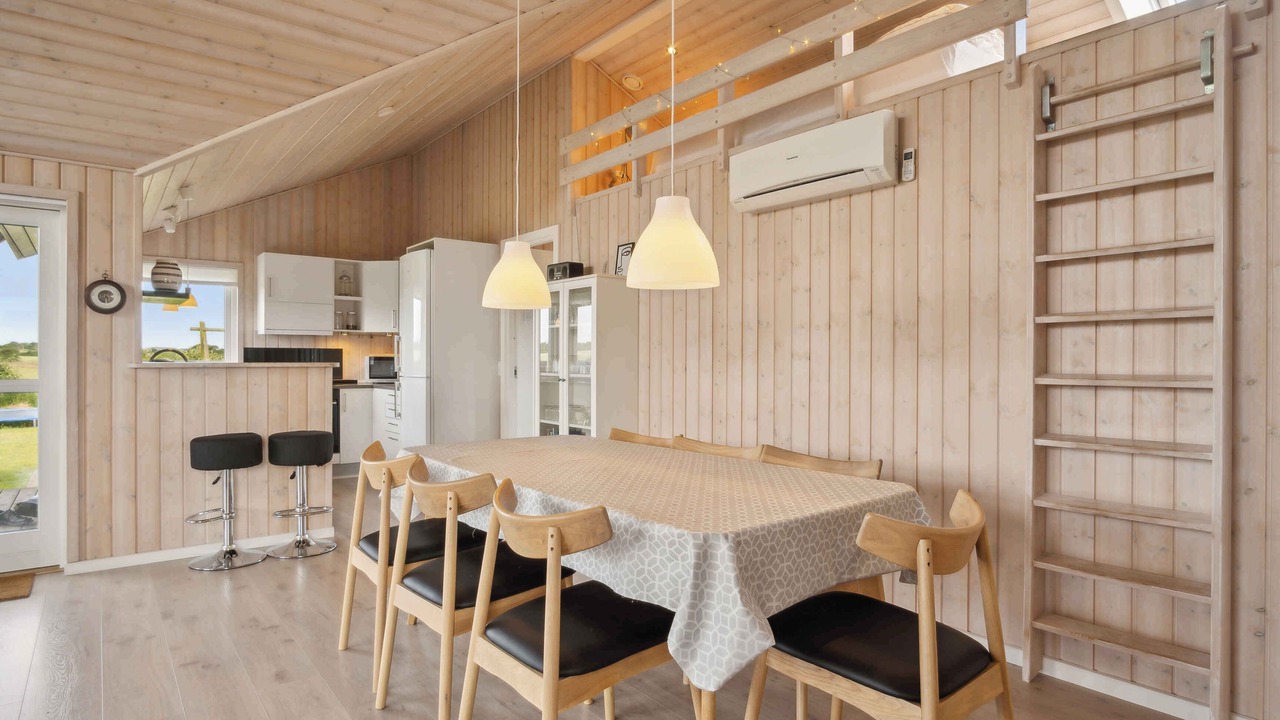 Photo of Others in Flovt Strand