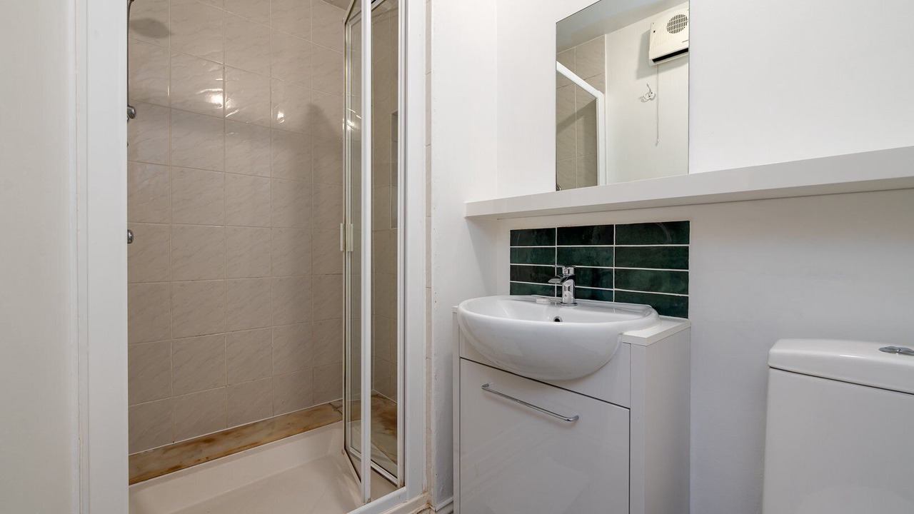 Photo of Bathroom in Kilburn