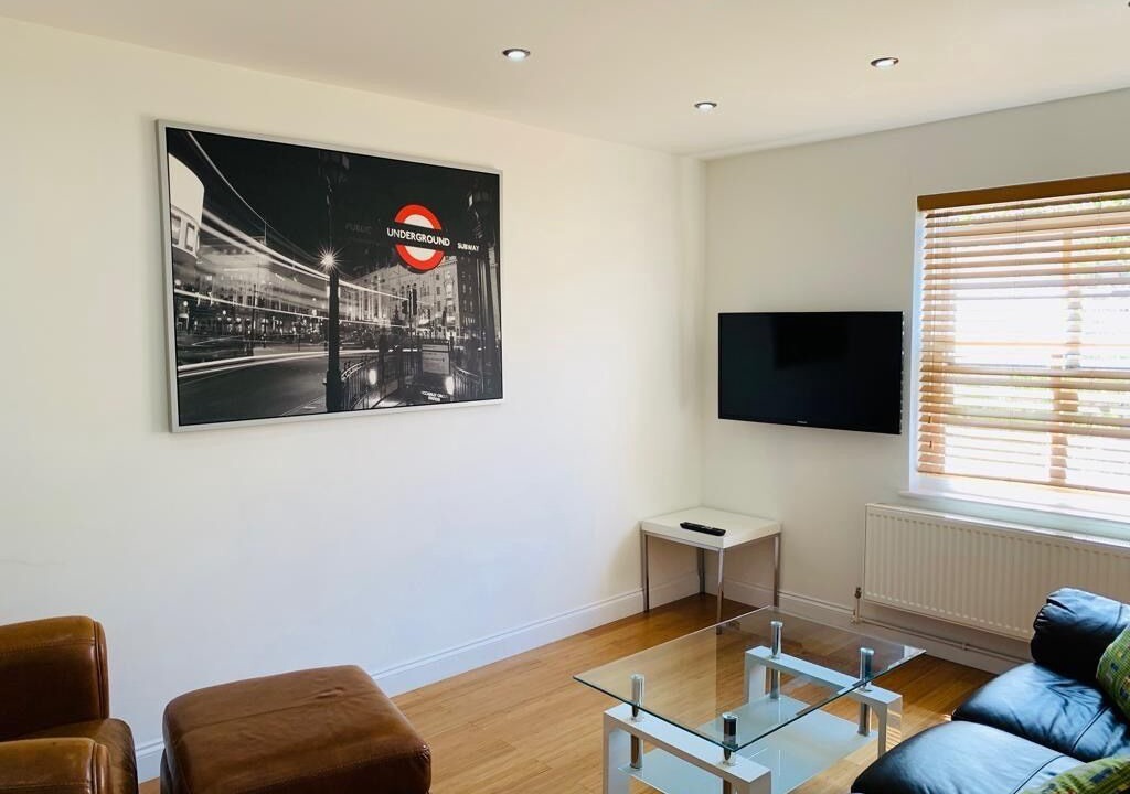 Photo of Others in Forest Hill