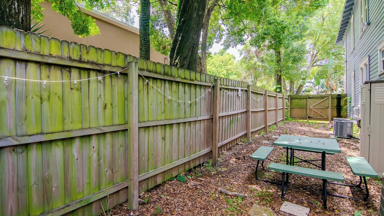 Photo of Outdoor in Tampa Heights