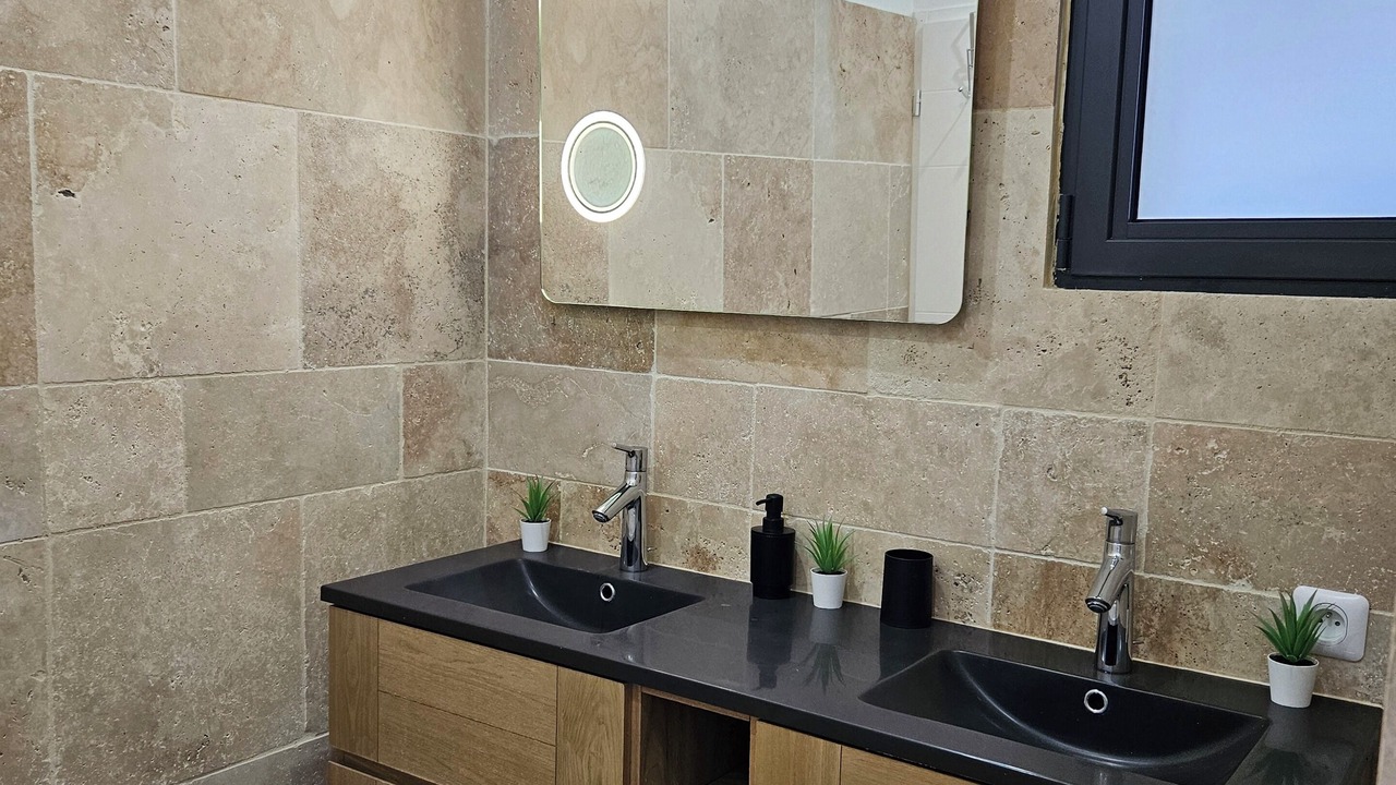 Photo of Bathroom in Tours