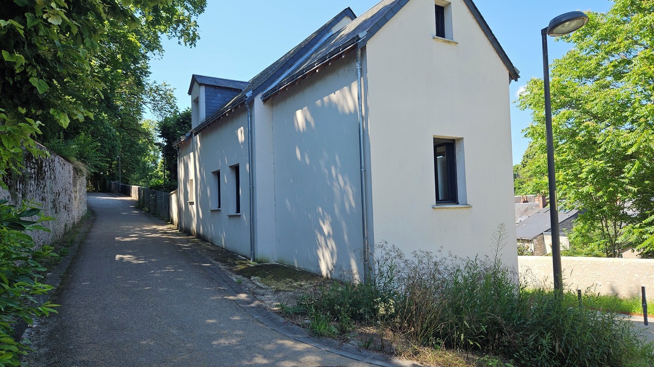 Photo of Outdoor in Tours