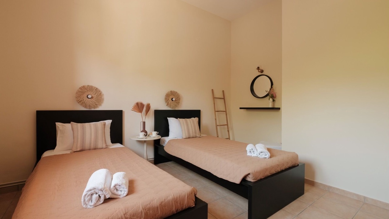 Photo of Bedroom in Ipsos