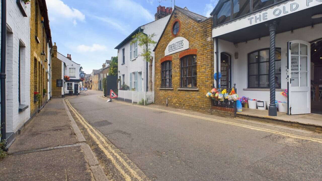 Photo of Others in Leigh-on-Sea