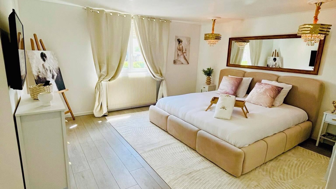 Photo of Bedroom in Maubeuge