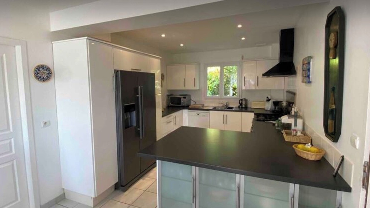 Photo of Kitchen in Pleherel-Plage-Vieux-Bourg