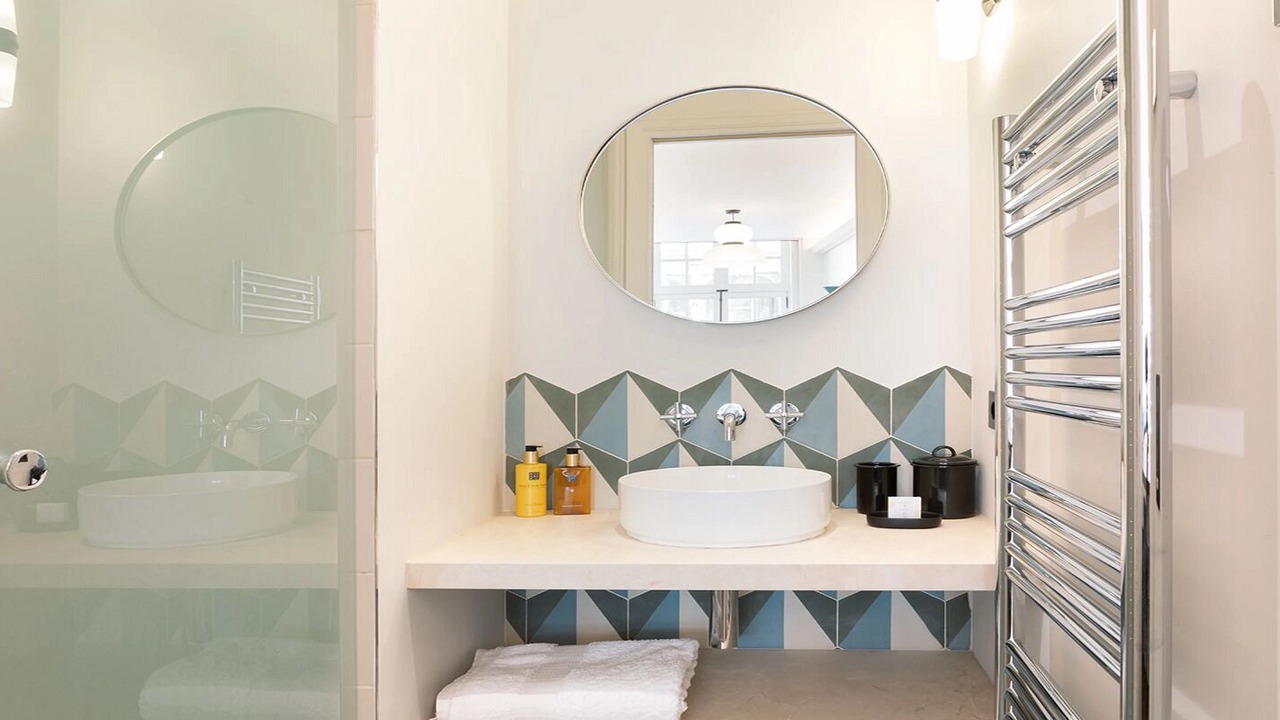 Photo of Bathroom in Quinze-Vingts