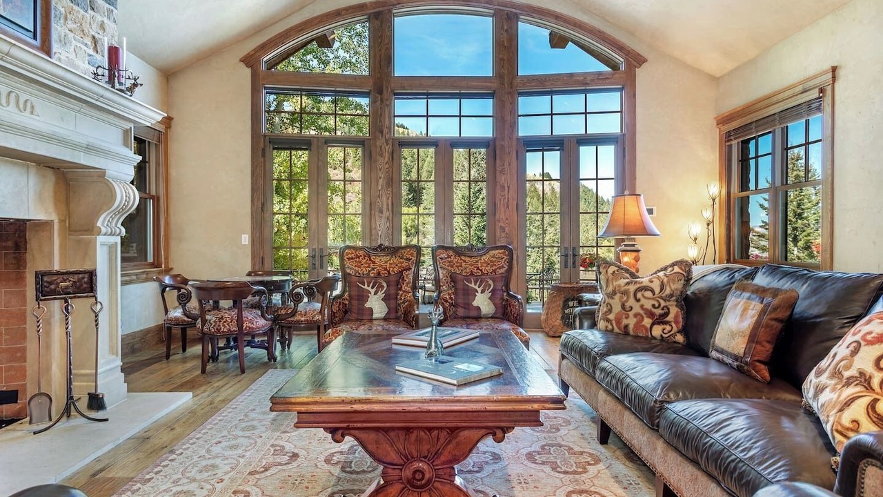 Photo of Livingroom in Eagle-Vail