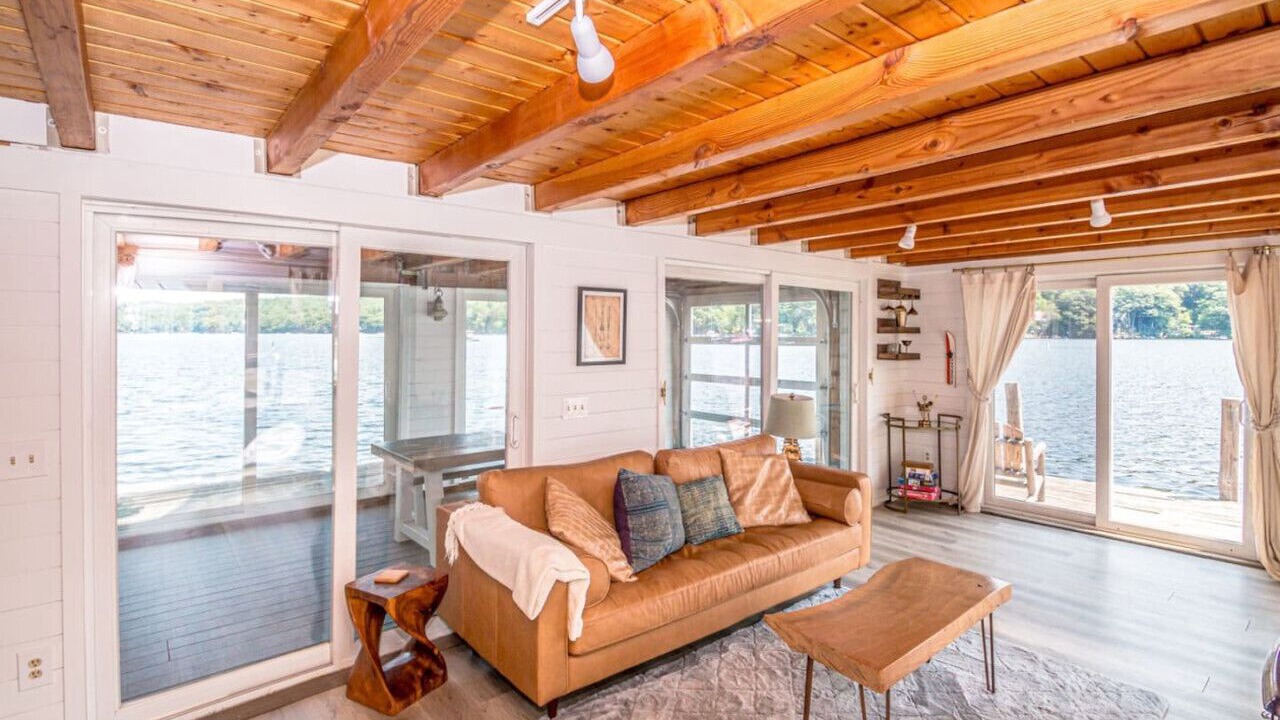 Photo of Livingroom in Newbury