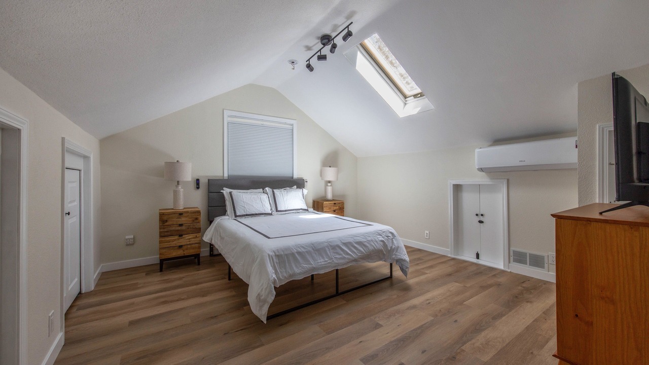 Photo of Bedroom in Lyle