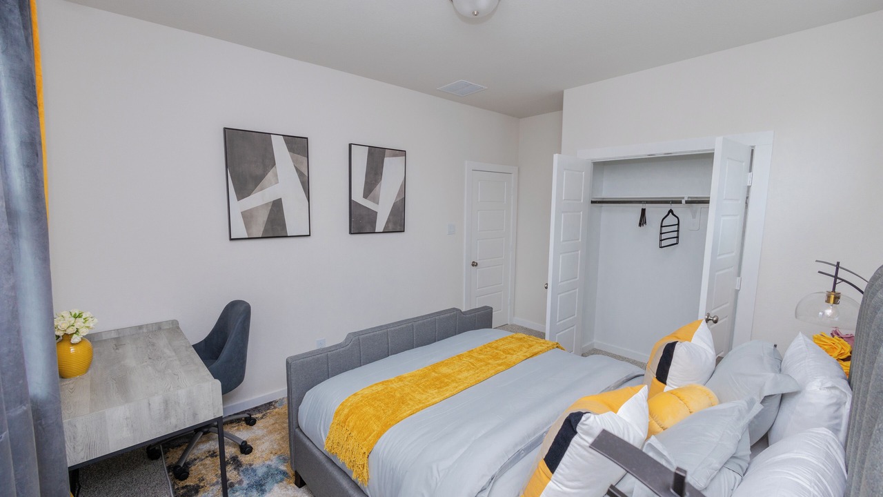 Photo of Bedroom in Clodine
