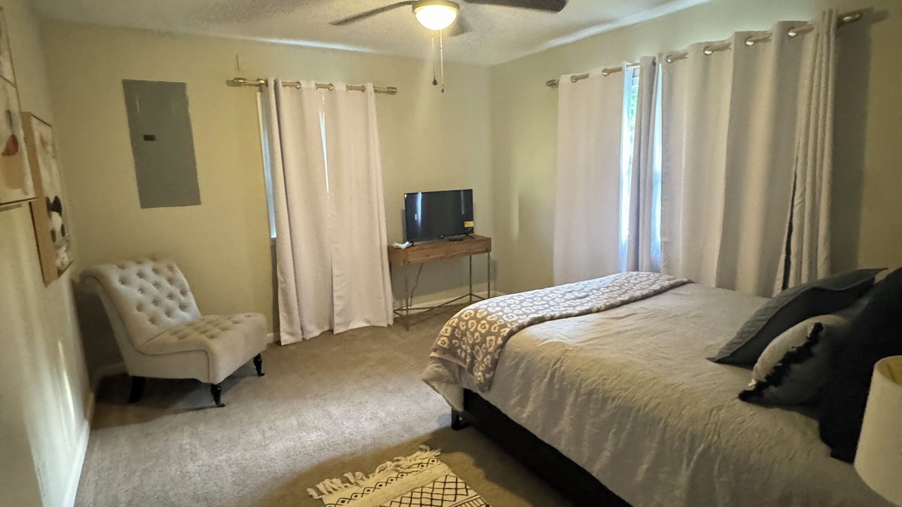 Photo of Bedroom in Van Buren