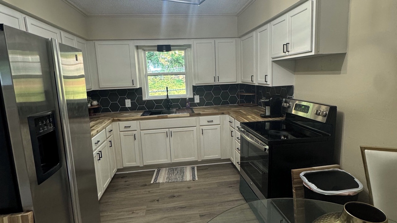 Photo of Kitchen in Van Buren