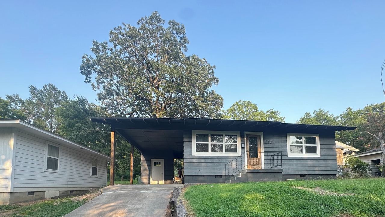 Photo of Outdoor in Van Buren