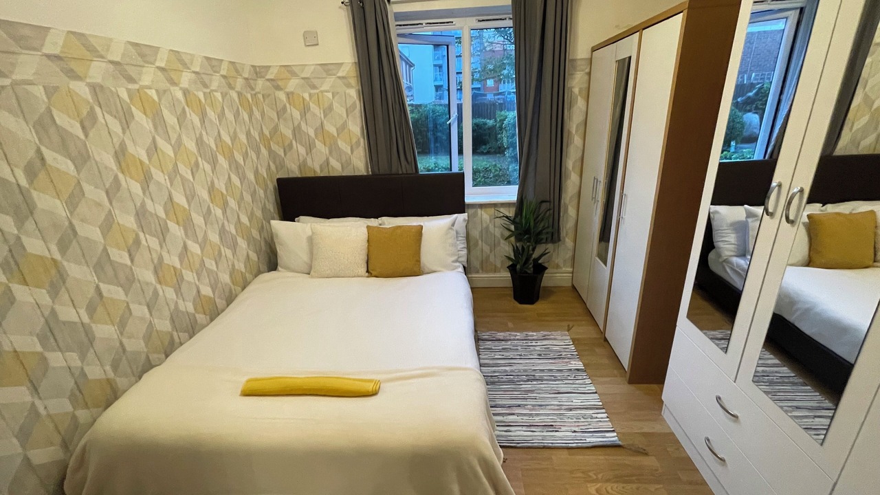 Photo of Bedroom in Deptford