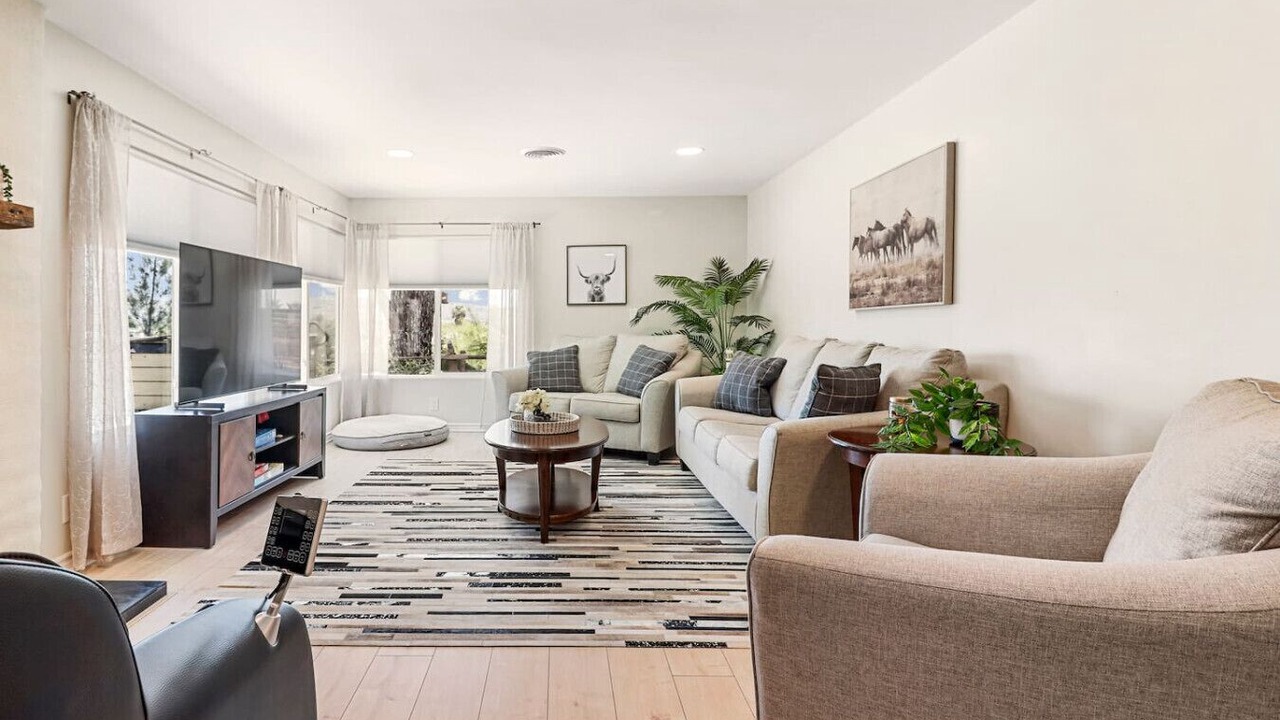 Photo of Livingroom in Hemet