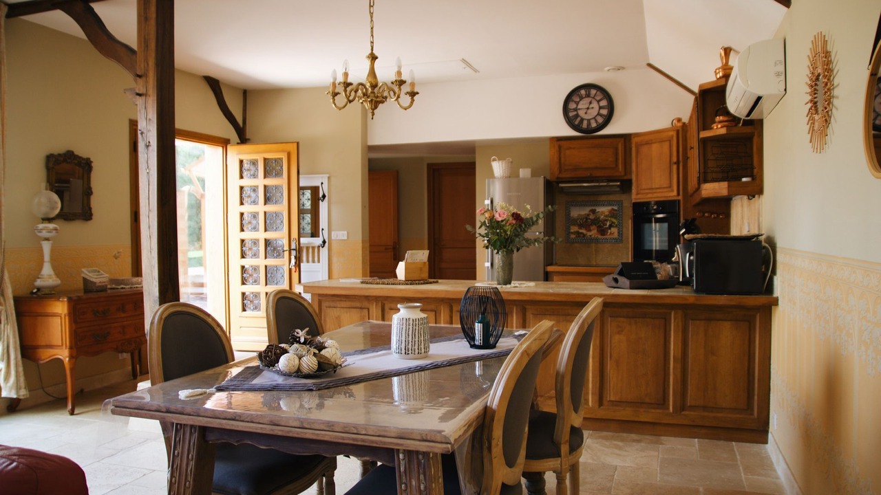 Photo of Others in Nemours