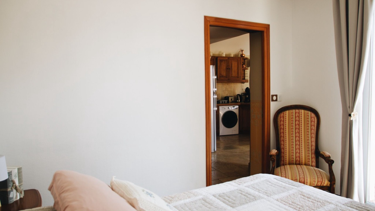 Photo of Bedroom in Nemours