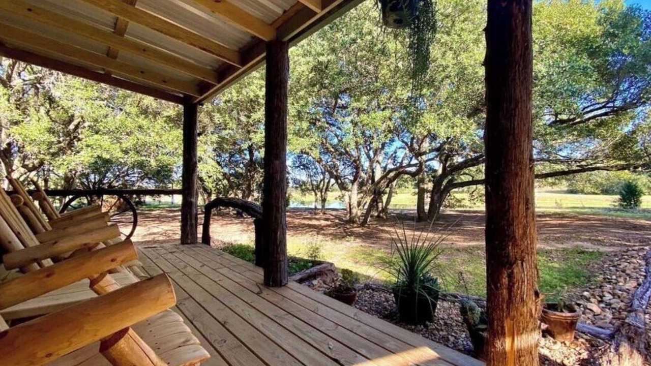 Photo of Patio Balcony in Cat Spring