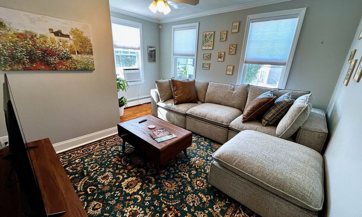 Photo of Livingroom in Federal Hill