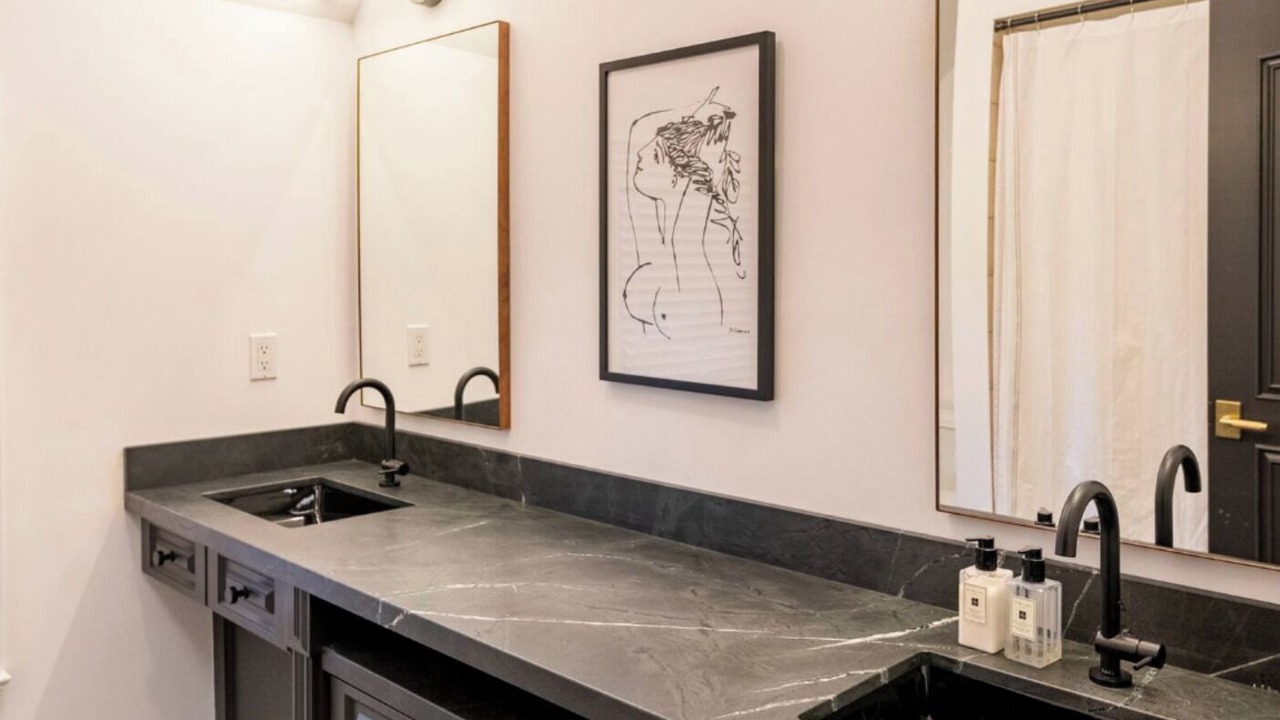 Photo of Bathroom in Toronto