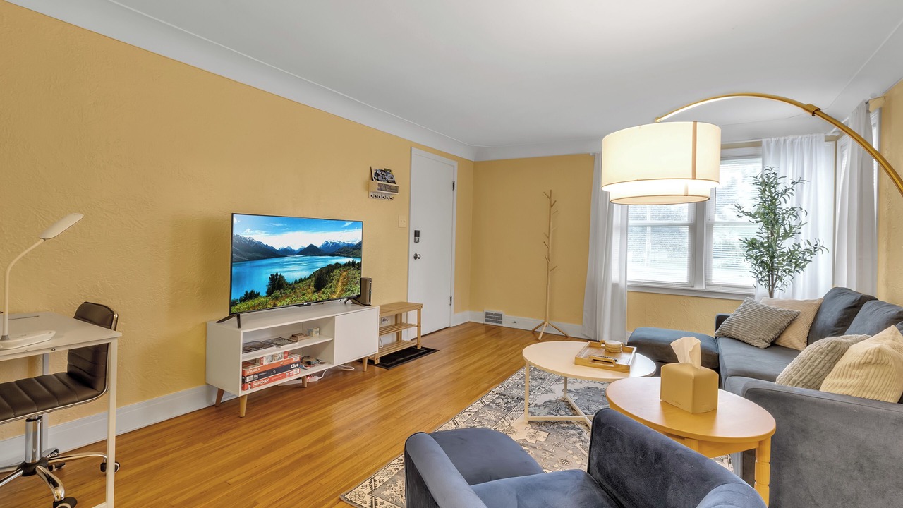 Photo of Livingroom in West Seneca
