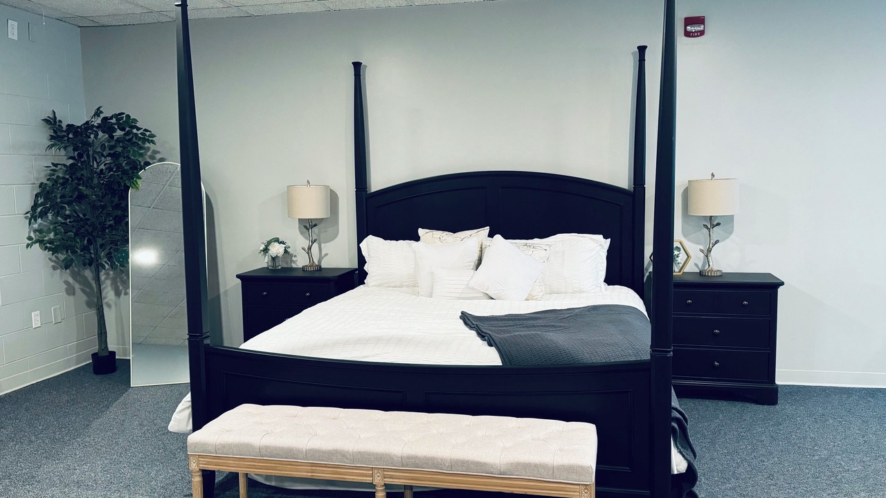 Photo of Bedroom in Wellston