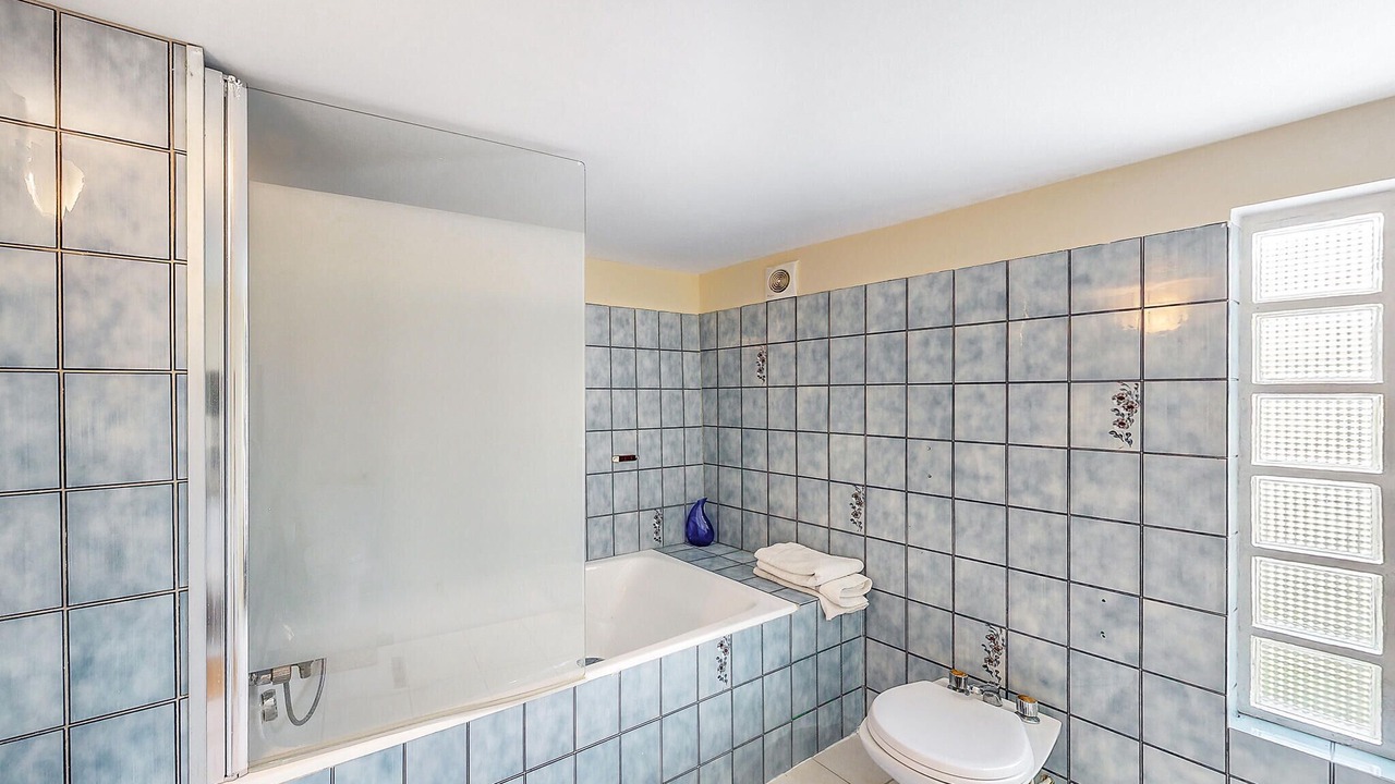 Photo of Bathroom in Riberac