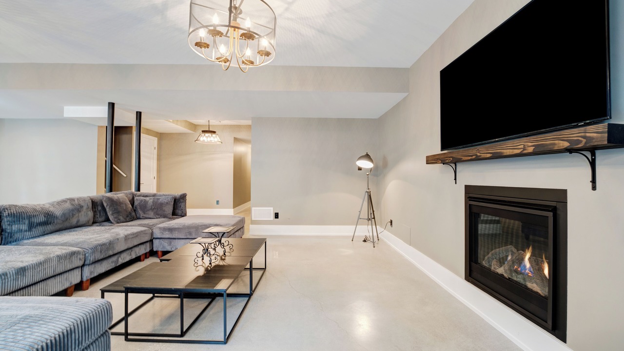 Photo of Livingroom in Aurora