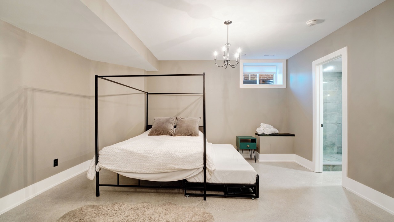 Photo of Bedroom in Aurora