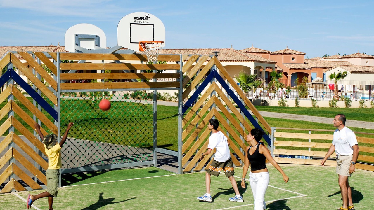 Photo of Outdoor in Homps