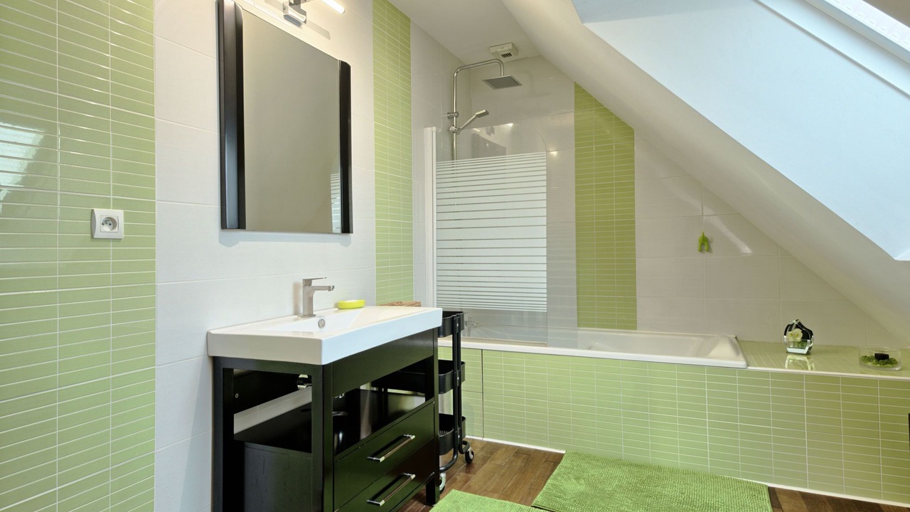Photo of Bathroom in Besne