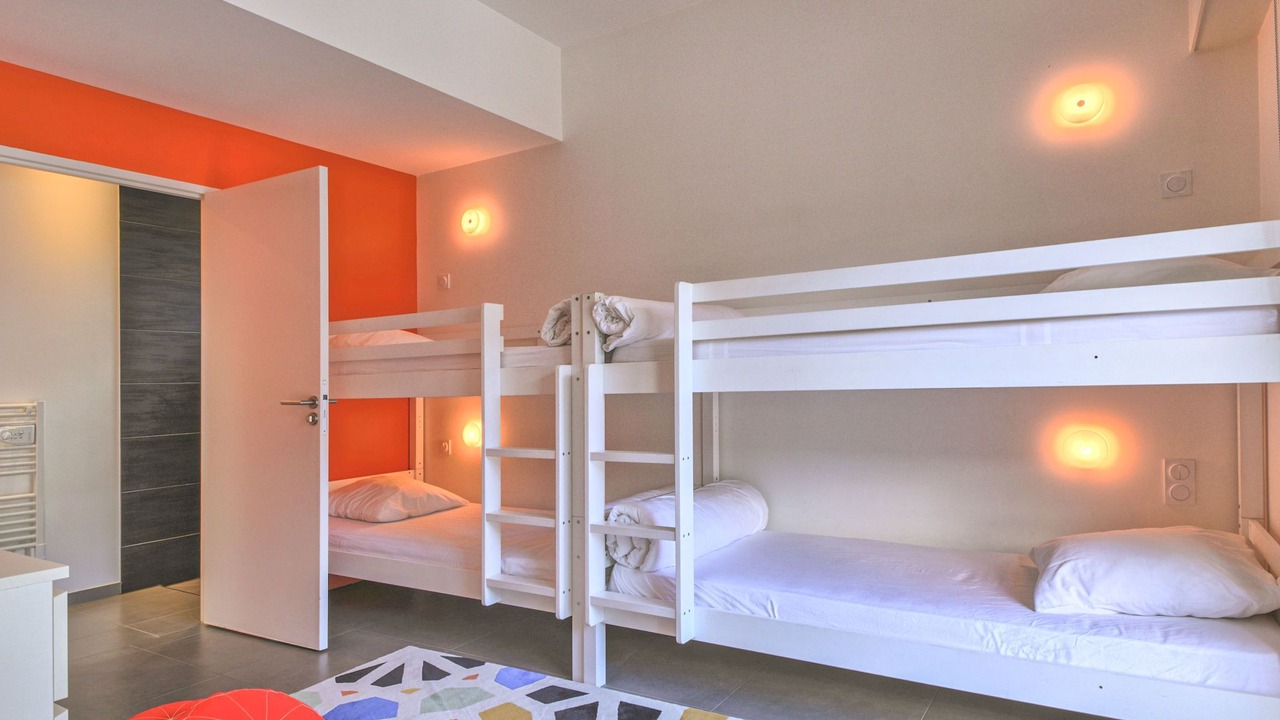 Photo of Others in Arzon