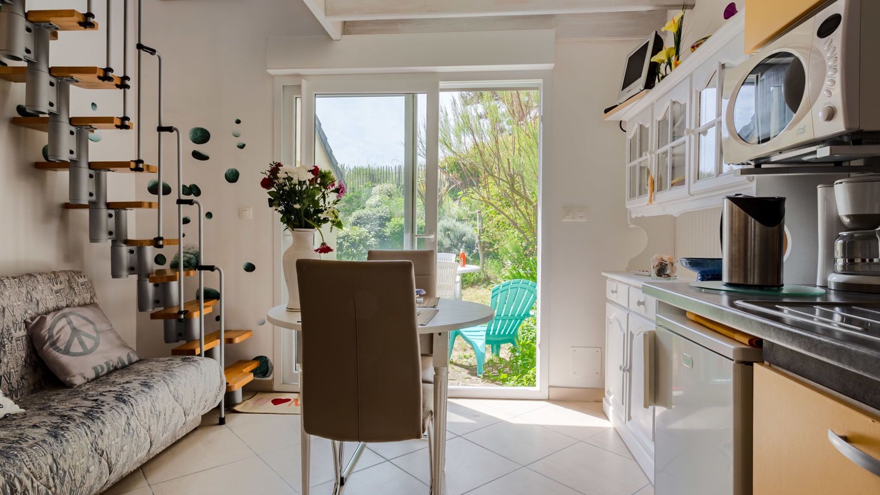 Photo of Bedroom in Surville