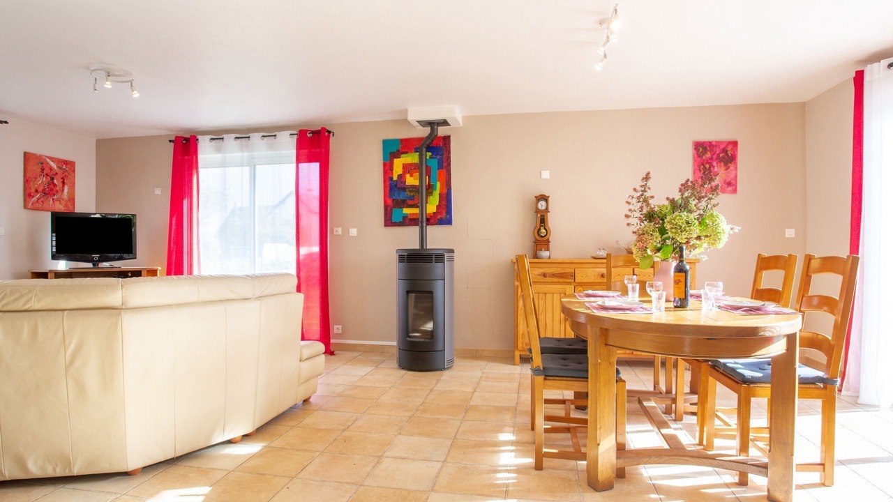 Photo of Bedroom in Portbail