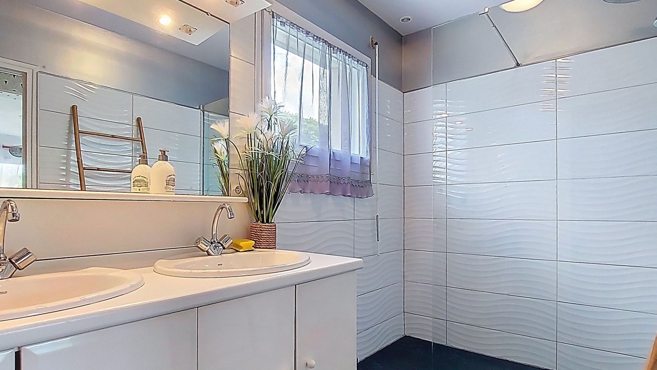 Photo of Bathroom in Sibiril