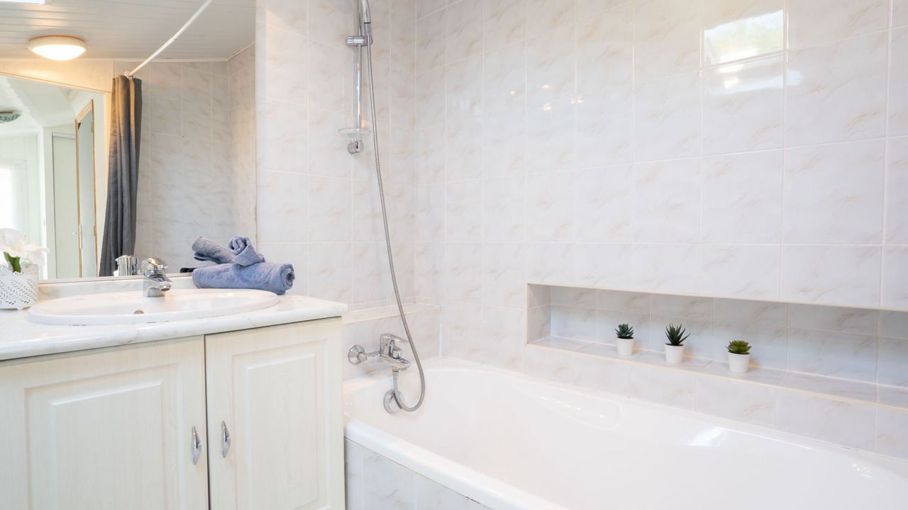 Photo of Bathroom in Ploumilliau