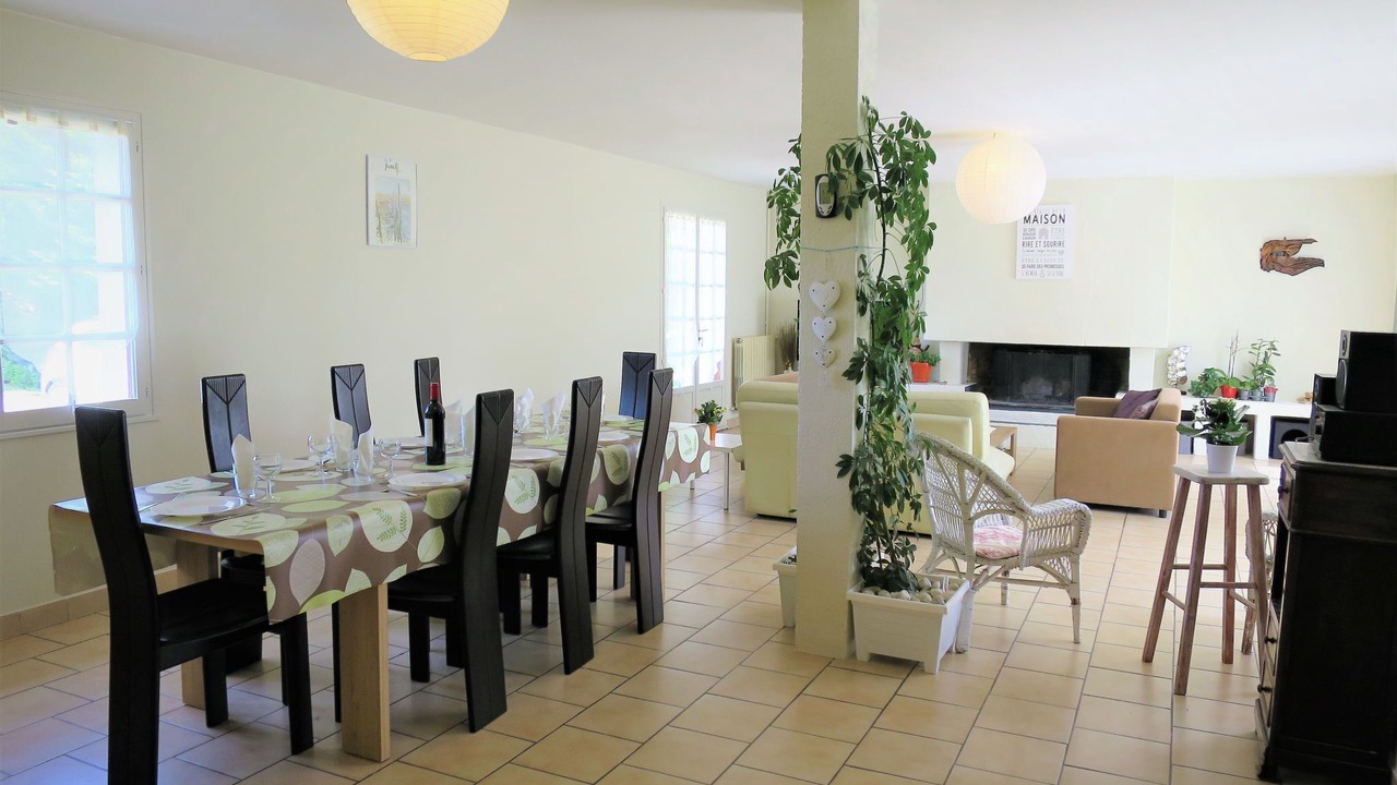 Photo of Bedroom in Gaillan-en-Medoc