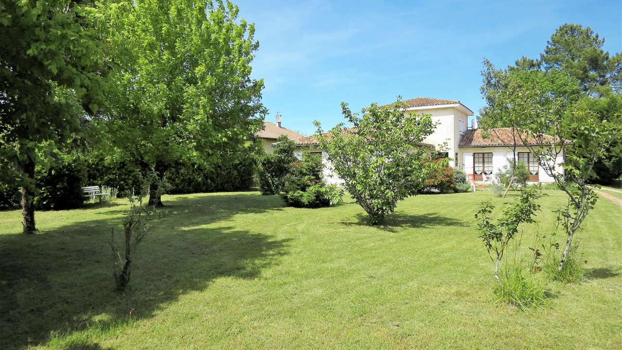 Photo of Others in Gaillan-en-Medoc