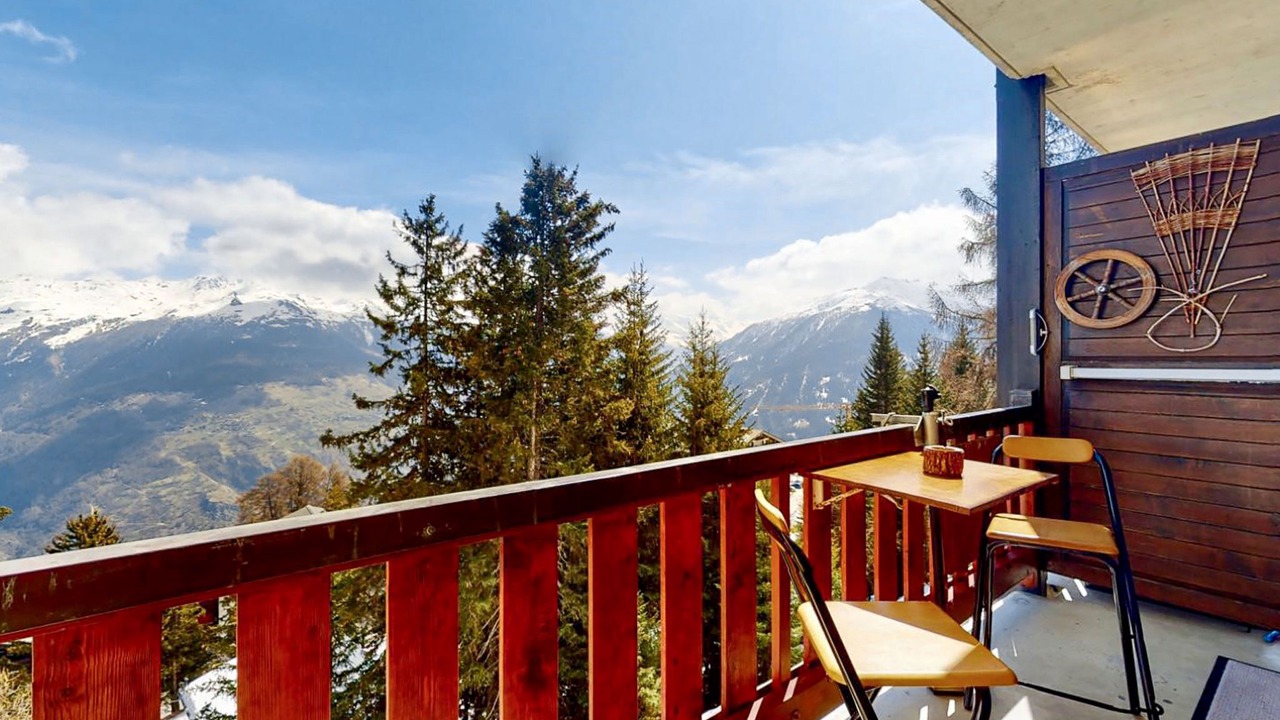 Photo of Others in Vex