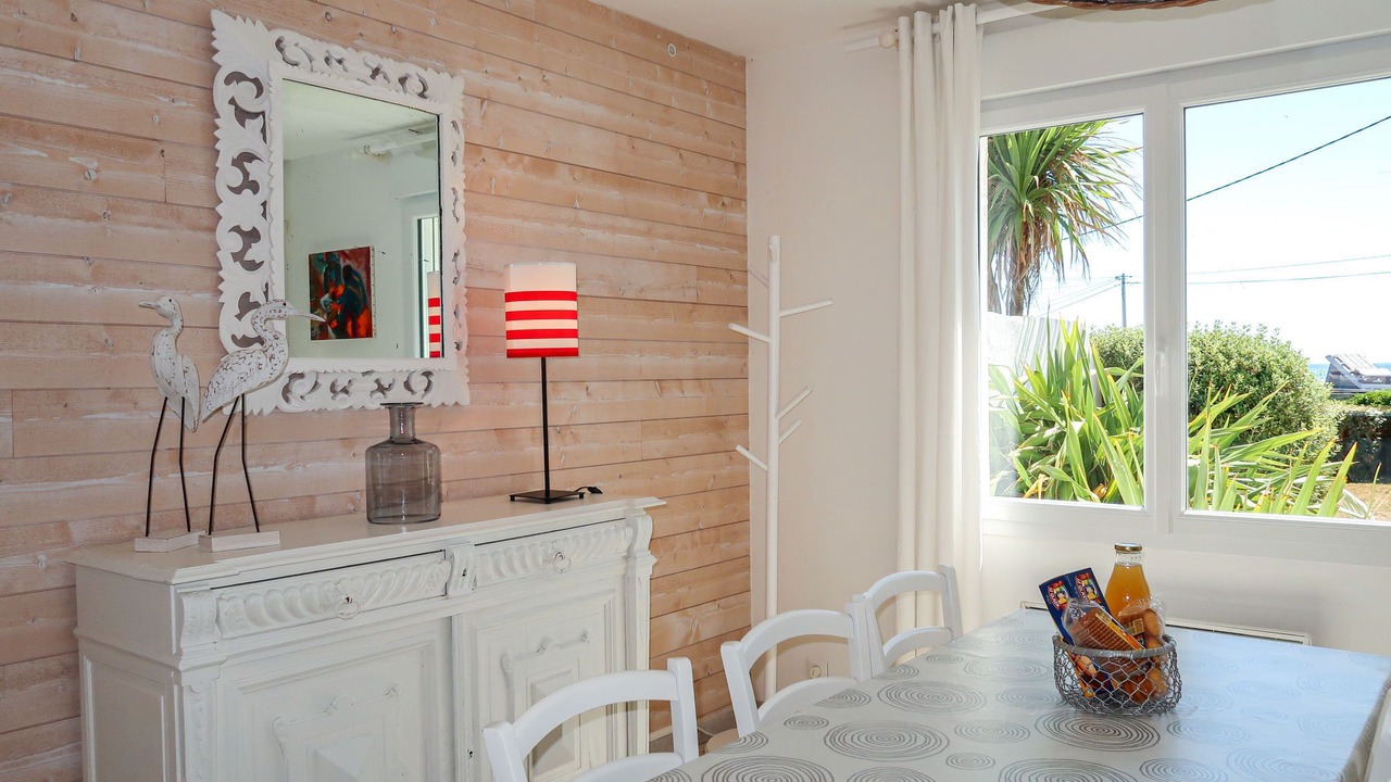 Photo of Bedroom in Plozevet