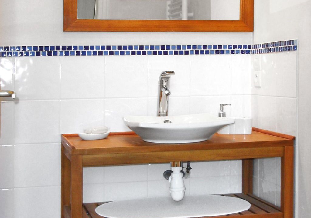 Photo of Bathroom in Lancieux