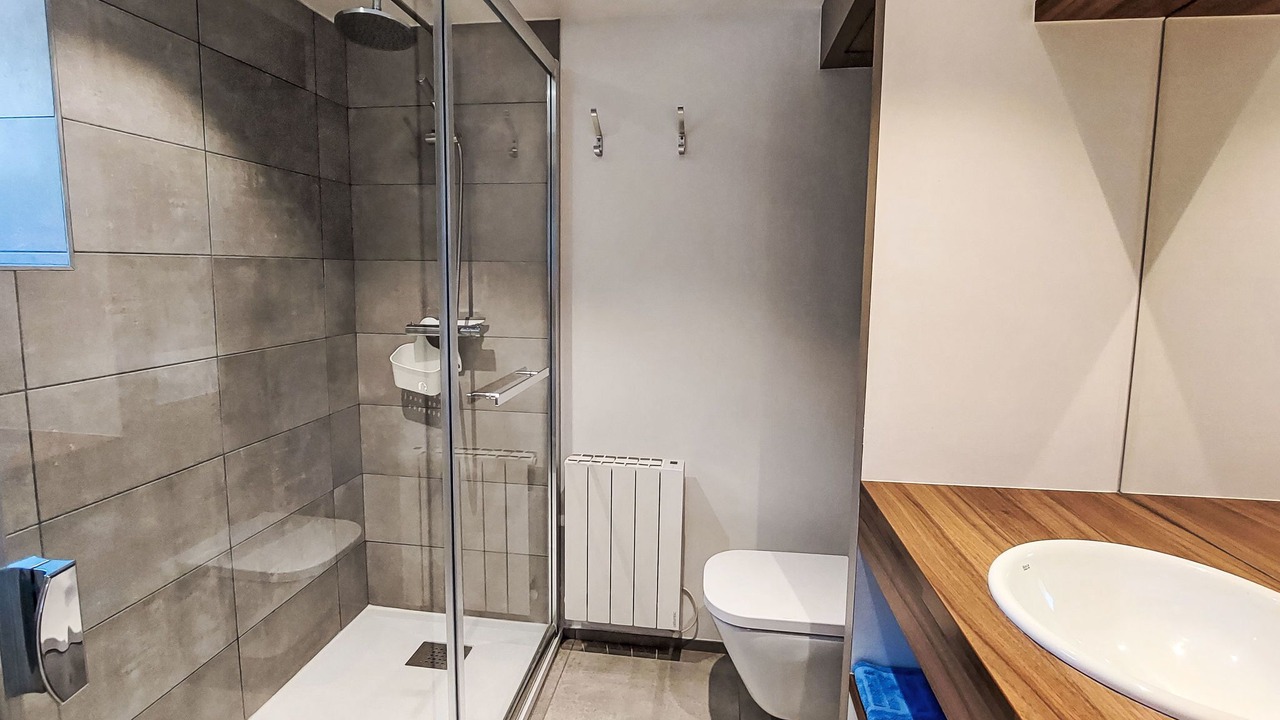 Photo of Bathroom in Pleherel-Plage-Vieux-Bourg